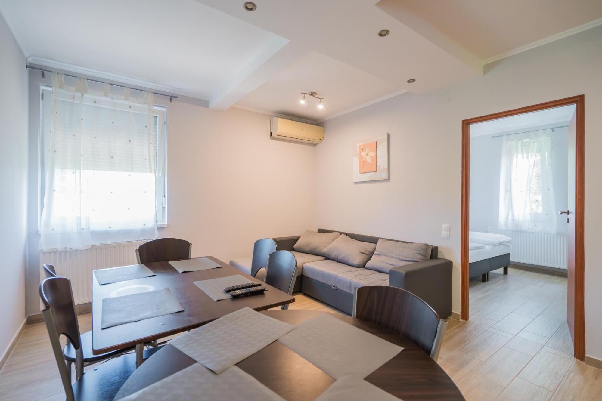 Riviera Apartmanhaz Siófok Exteriör bild