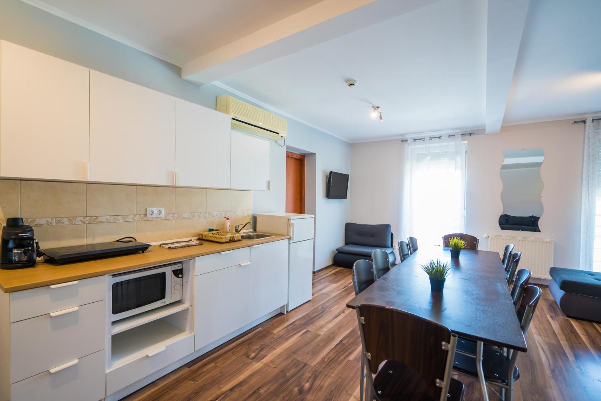 Riviera Apartmanhaz Siófok Exteriör bild