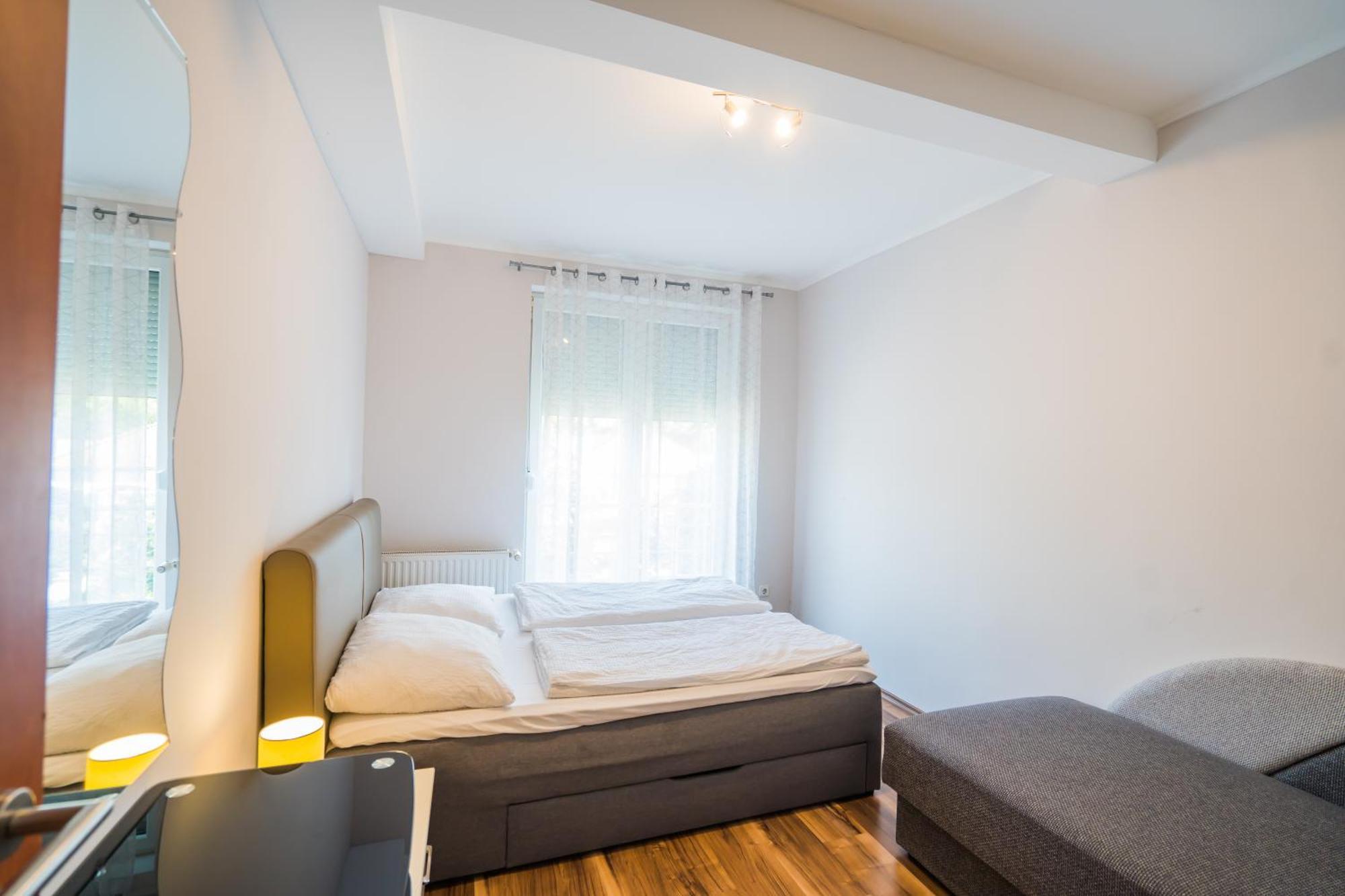 Riviera Apartmanhaz Siófok Exteriör bild