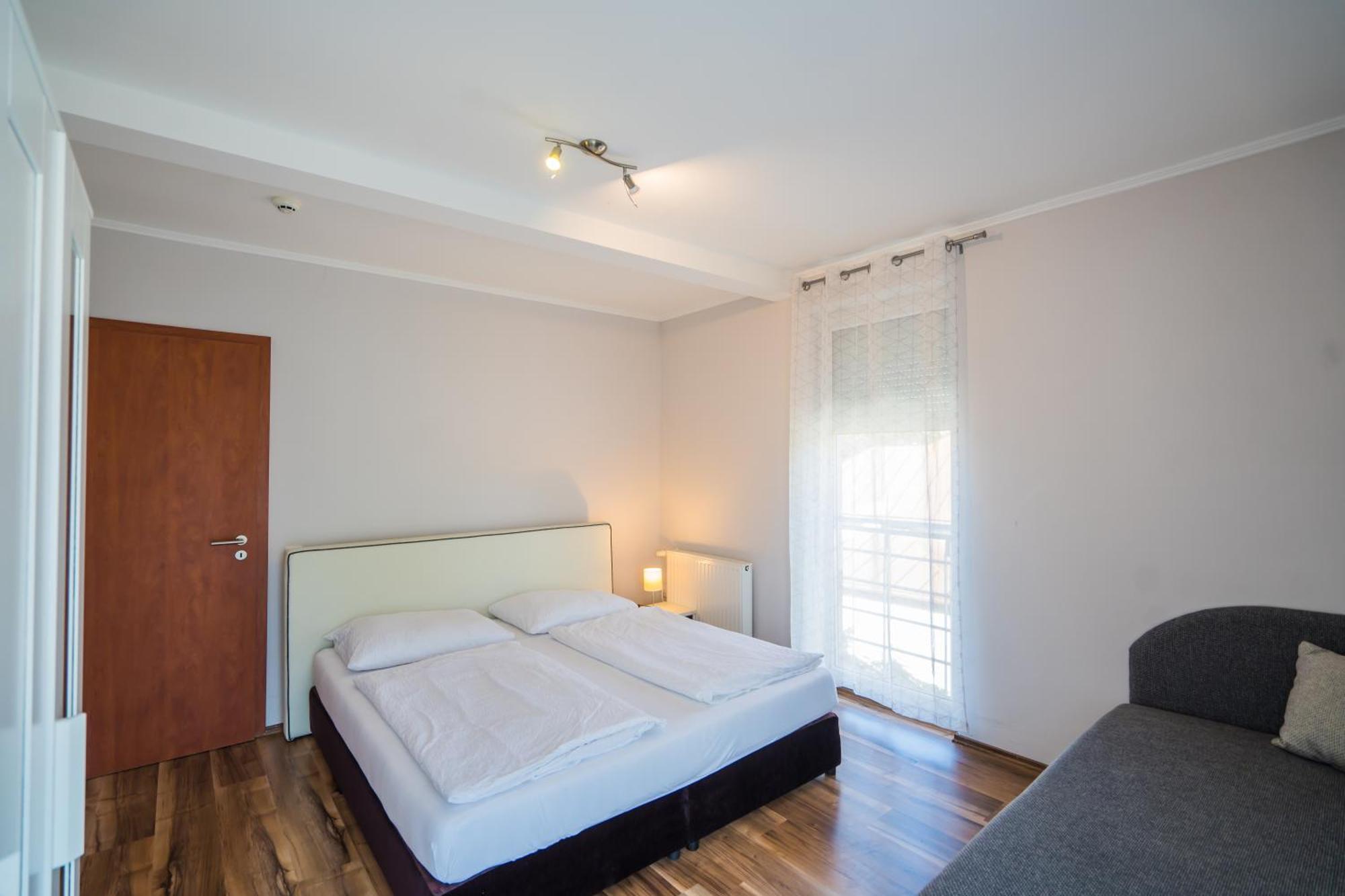 Riviera Apartmanhaz Siófok Exteriör bild