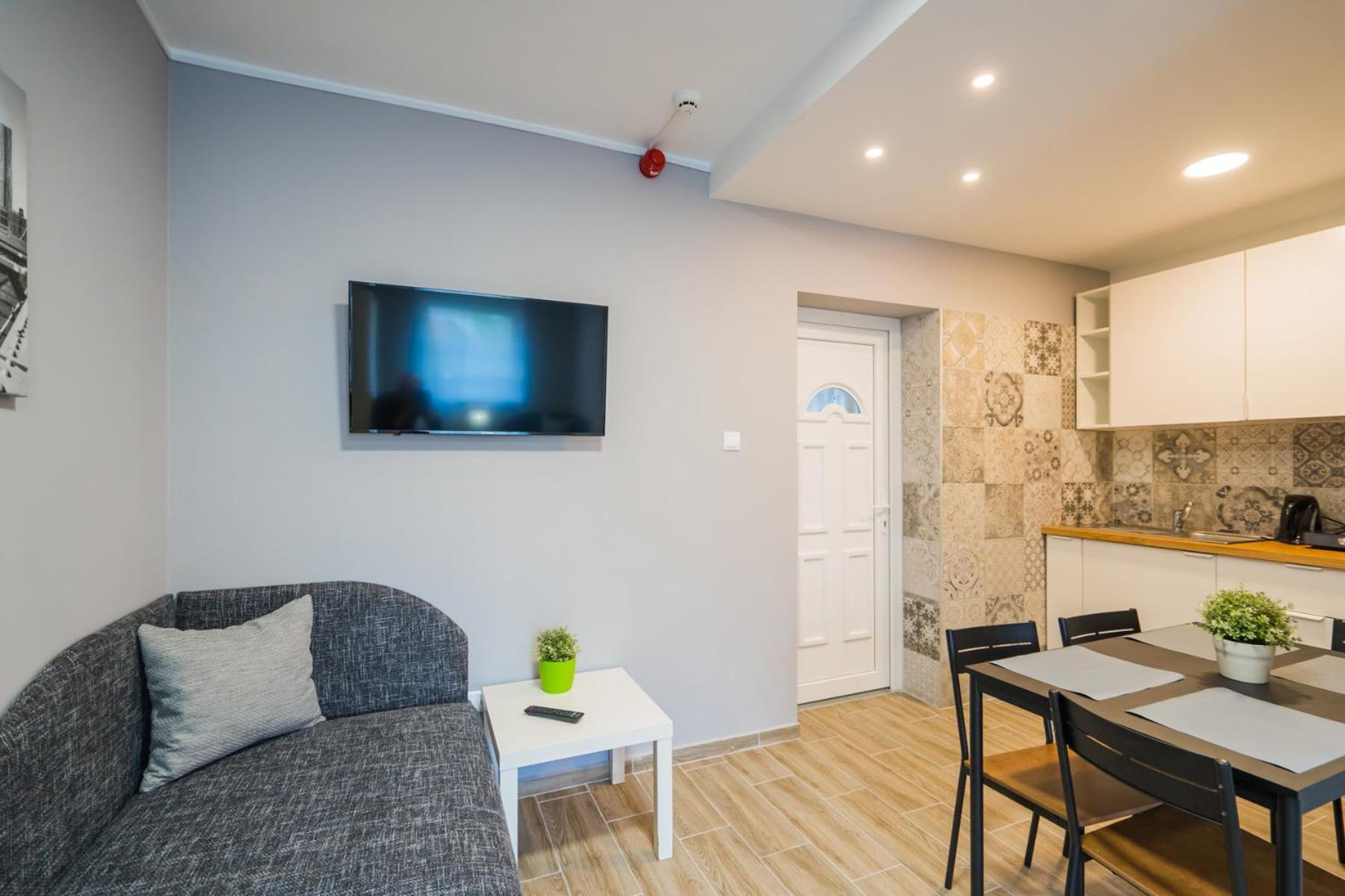 Riviera Apartmanhaz Siófok Exteriör bild