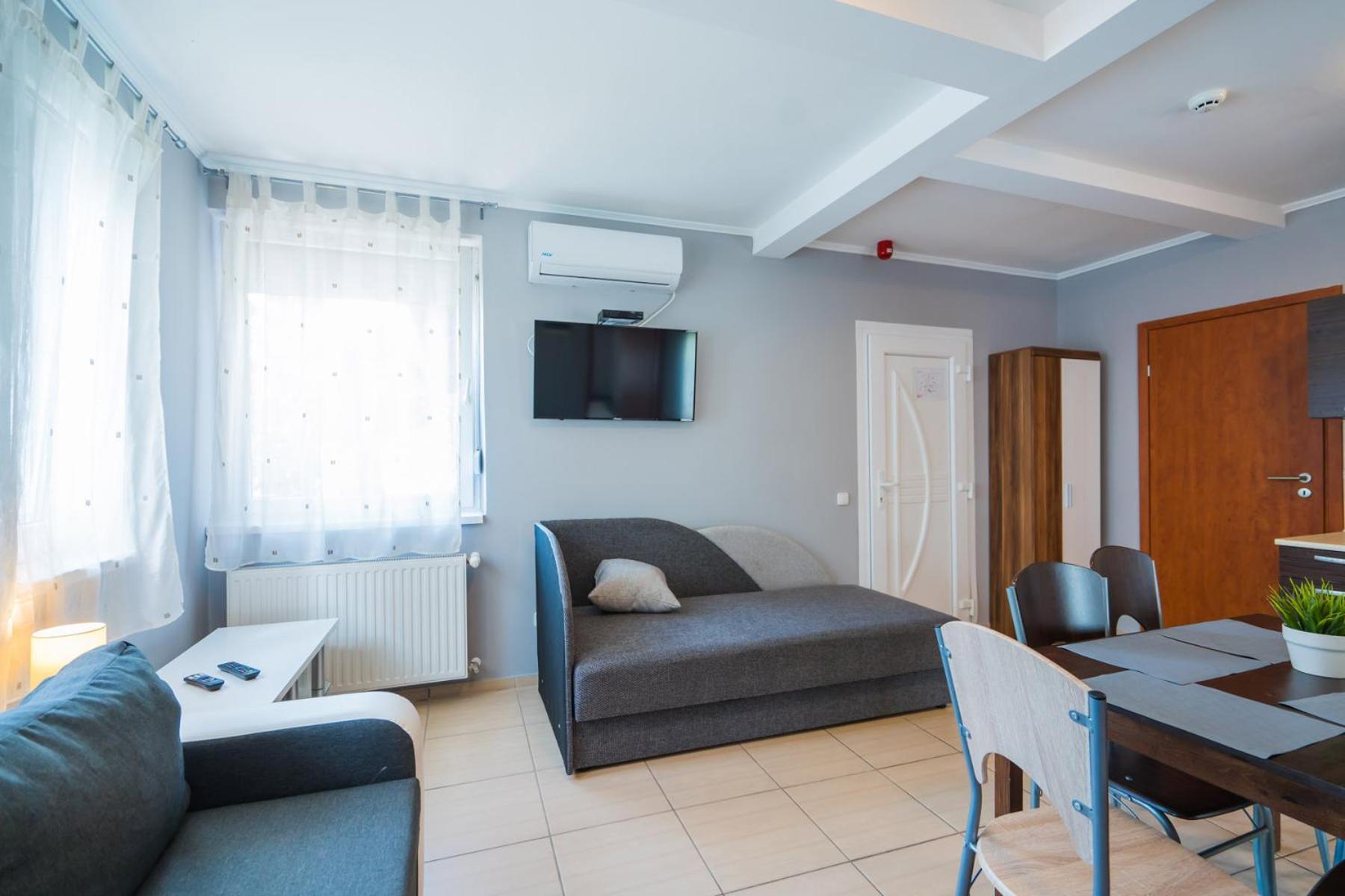 Riviera Apartmanhaz Siófok Exteriör bild