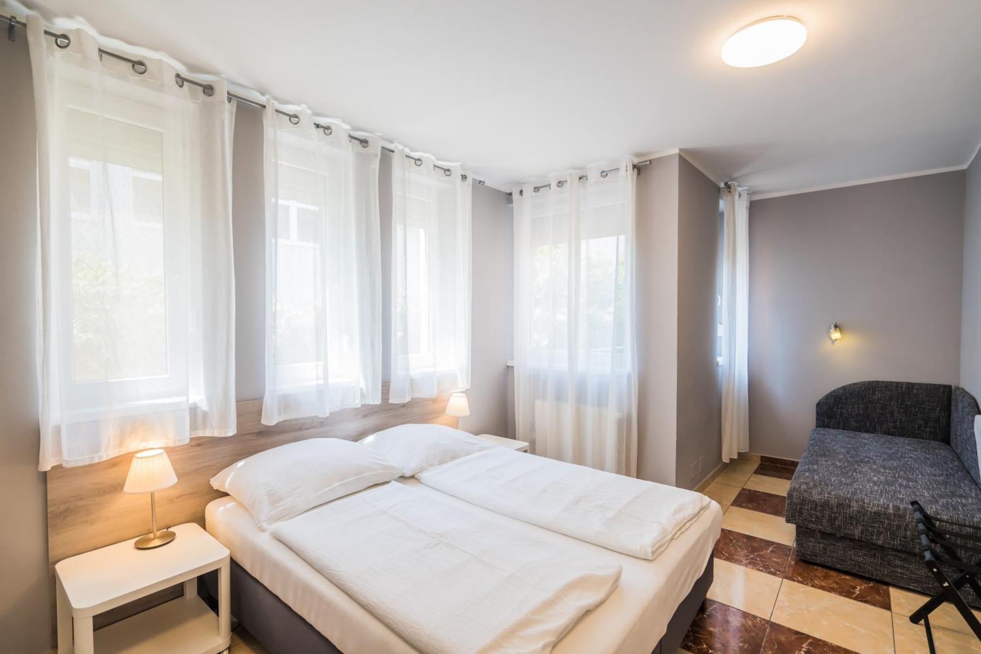 Riviera Apartmanhaz Siófok Exteriör bild